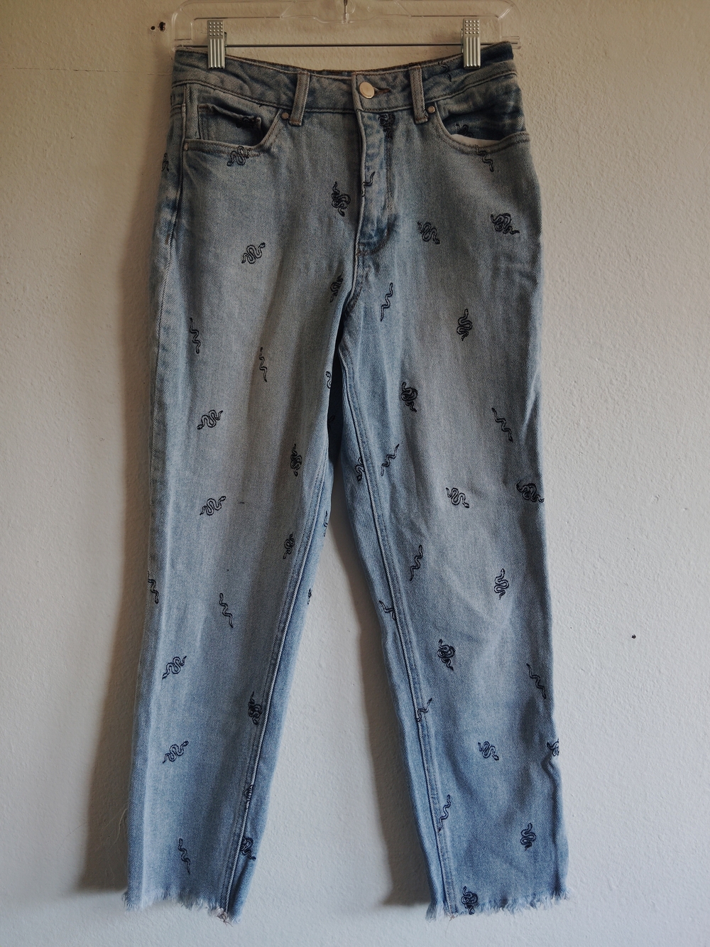 Tinseltown Light Wash High Waisted Denim Mom Jeans with Embroidered Snakes